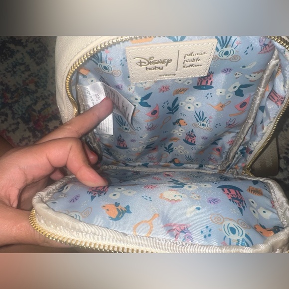 Petunia Pickle Bottom Disney Princess Courage and Kindness Criss-cross sling bag - Picture 9 of 12
